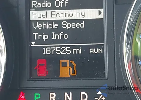 2013 Chrysler Town & Country Touring из США, поврежденный, VIN 2C4RC1BGXDR787601